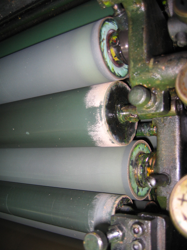 04 printing press roller calcium buildup